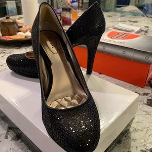 Alfanti Maddy in black Glitter wore one time.